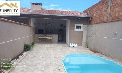 Sobrado 4 Quartos com Piscina à 900 da praia no Balneário Shangri-lá R$595 mil