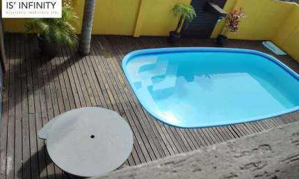 Lindo sobrado com piscina no litoral do Paraná   100km de Curitiba R$550 mil