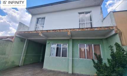 Sobrado com 130m² 3 quartos, à venda, no bairro Afonso Pena em S.J.P $480 mil