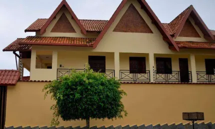 Casa com 4 dormitórios à venda, 393 m² por R$ 840.000,00 - Mirante - Campina Grande/PB