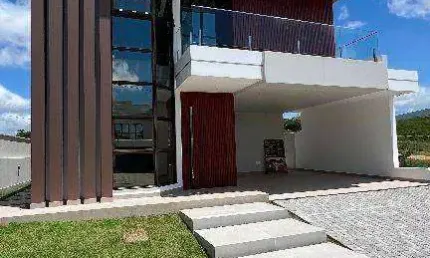 Casa com 4 dormitórios à venda, 275 m² por R$ 1.700.000 - Itararé - Campina Grande/PB