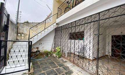 Casa com 5 dormitórios à venda por R$ 350.000,00 - São José - Campina Grande/PB