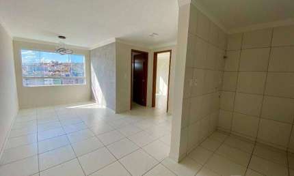 Apartamento com 2 dormitórios à venda, 47 m² por R$ 145.000,00 - Malvinas - Campina Grande/PB