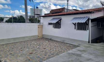 Casa com 3 dormitórios à venda, 250 m² por R$ 820.000,00 - Palmeira - Campina Grande/PB
