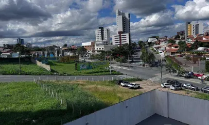 Apartamento com 3 dormitórios para alugar, 78 m² por R$ 2.600,00/mês - Alto Branco - Campina Grande/PB
