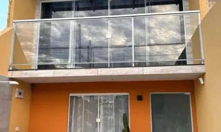 COBERTURA DUPLEX EM CAIOBÁ  3 SUÍTES E 2 VAGAS DE GARAGEM!!!