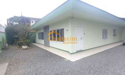Casa com 3 quartos à venda na Rua Porto Rico, 170, Floresta, Joinville