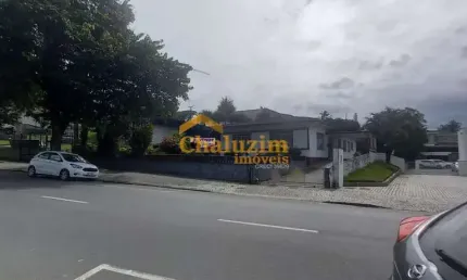Casa comercial à venda na Rua Concórdia, 610, Anita Garibaldi, Joinville