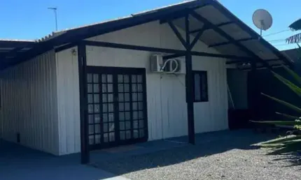 Casa com 3 dormitórios à venda, 94 m² por R$330.000,00 - Balneário Praia Dos Veleiros - Itapoá/SC