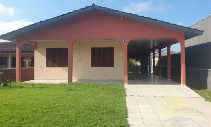Casa com 03 dormitórios à venda, 120,96 m² por R$520.000,00 Balneário Itapema Do Saí, Itapoá Sc