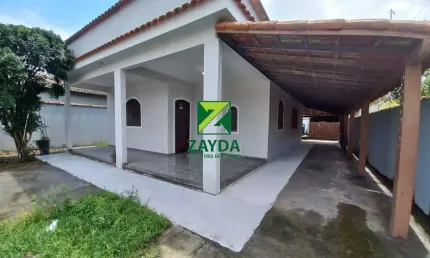 Casa à venda em Cabo Frio-RJ, Aquarius (Tamoios) - 2 quartos, 1 suíte, 2 banheiros, 2 vagas de garagem - 96,00m².