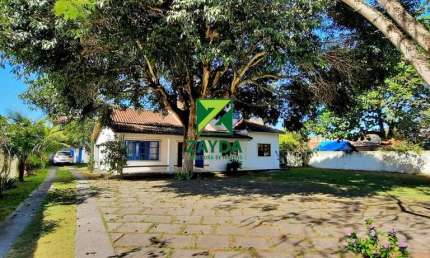 Casa à Venda em Casimiro de Abreu-RJ, Centro - Barra de São João! 5 Quartos, 1 Sala, 2 Banheiros, 301,43m²!