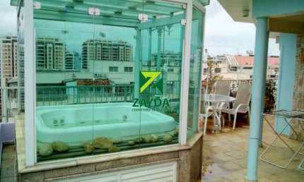 Excelente Cobertura à Venda na Barra da Tijuca - 3 Quartos, 1 Suíte, 2 Vagas de Garagem e 200m² de Área - Rio de Janeiro-RJ