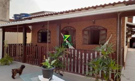 Casa à venda em Casimiro de Abreu-RJ, Barra de São João, 3 quartos, 2 banheiros, 360m².