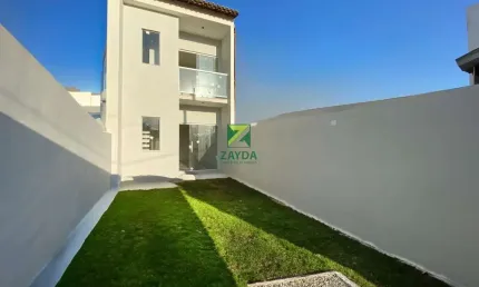 Casa à Venda na Quadra da Praia em Condomínio no Peixe Dourado I - Barra de São João, 2 Quartos, 1 Sala, 2 Banheiros, 78m².