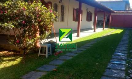 Casa à venda em Casimiro de Abreu-RJ, Bairro Peixe Dourado II - Barra de São João: 3 quartos, 1 suíte, 2 salas, 2 banheiros, 7 vagas de garagem, 0,01 m² de área
