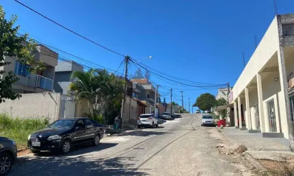 Terreno comercial à venda em Rio das Ostras-RJ, bairro Maria Turri, 360m² de área!
