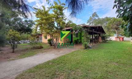 Chácara em condomínio exclusivo em Cabo Frio-RJ, 4 quartos, 3 suítes, 2 salas, 1 banheiro, 1.000 m² de área.