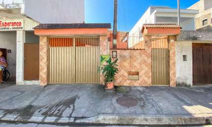 02 casas à venda em Rio das Ostras - Jardim Miramar com 200 metros de terreno. Aproveite!