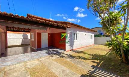 Casa linear à venda com quintal em Barra de São João - Vila Campo Alegre!  Á poucos passos da Rodovia Amaral Peixoto