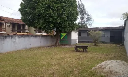 Terreno à Venda na Cidade Praiana de Rio das Ostras com 360m² de Área