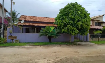 Casa à venda em Cabo Frio-RJ, bairro Orla 500 (Tamoios) com 3 quartos, 1 suíte e 193m² de área. Venha conferir!