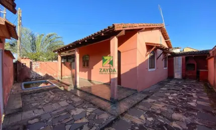 Casa à Venda em Barra de São João-RJ: 2 Quartos, Piscina, Churrasqueira!
