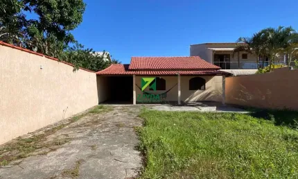 Casa à venda em jardim miramar-rj: 3 quartos, 2 banheiros, 3 vagas de garagem - oportunidade imperdível!
