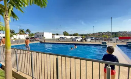 apartamento 2 quartos, saída para Abadia. Setor Lorena Park