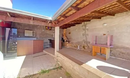 Sobrado 3 quartos, 1 suíte, 3 banheiros de 201,60 m² no Jardim Helvécia