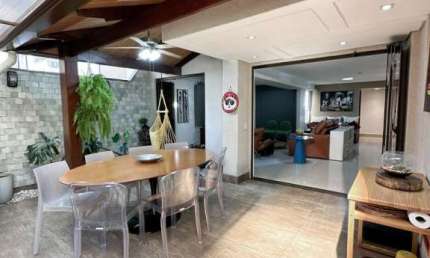 Apartamento à venda com 3 suítes plenas, jardim, 238,00m² no Setor Bueno