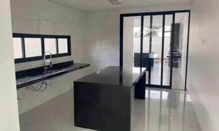 Casa à venda no Terra Alpha 1 de 180,00m² Alto padrão.