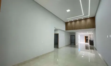 Casa à venda de 3 suítes com piscina de 153,00 m² no jardim atlântico.
