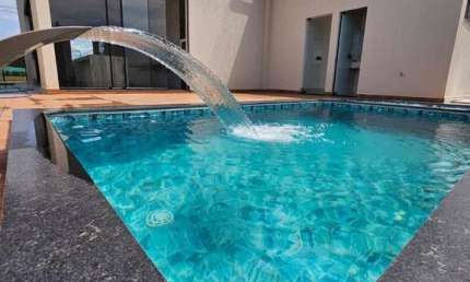 Sobrado no Condomínio Villagio Toscana 4 Suites plenas