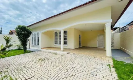 Excelente casa avenida areiao, setor pedro ludovico