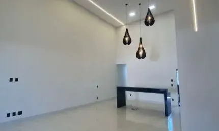 Casa à venda com 3 Suítes plenas de 170,00m²  no Setor Faiçalville.