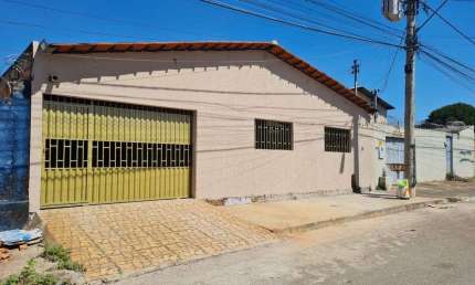 Casa à Venda 2 quartos, sendo 1 suíte – Setor Vila Regina de 360,00 m².