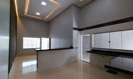 Casa à venda, 3 quartos sendo 1 suíte, de 130,00 m² no Jardim Itaipu