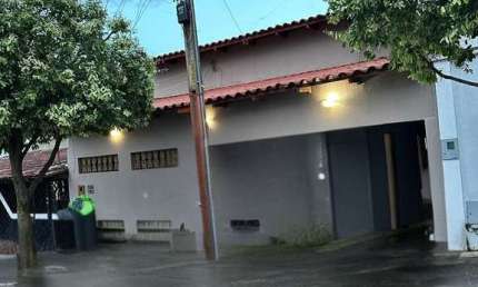 Casa à venda com 3 quartos sendo 1 suíte, de 170,00 m² no  Setor Santos Dumont