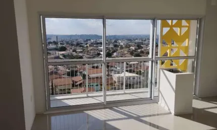 Apartamento com 3 quartos à venda na Rua 250, 54, Setor Coimbra, Goiânia