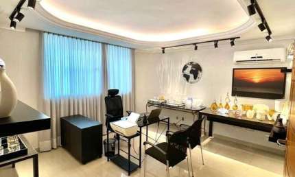 Casa à Venda com 3 quartos sendo 1 suíte de 278,00 m² no Jardim Planalto.