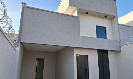 Casa com 3 quartos à venda na Rua La Palma Jd.presidente, 32, Setor Três Marias, Goiânia