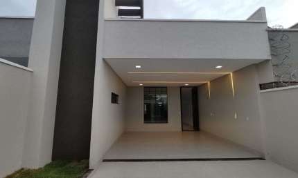 Excelente casa de 3 Suítes Plenas no Jardim Atlântico