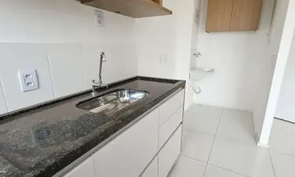 Apartamento 2 quartos com armário, parque amazônia.