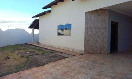 Casa com 3 quartos à venda na Rua ALV 8, Setor Alto do Vale, Goiânia