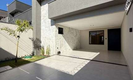 Oportunidade casa à venda com 3 suítes plenas de 155,00m² no Jd. Atlântico.