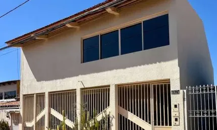 Sobrado de 4 quartos, sendo 2 suítes no itatiaia - goiânia - go