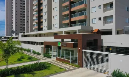 Apartamento com duas suítes, em frente ao parque cascavel