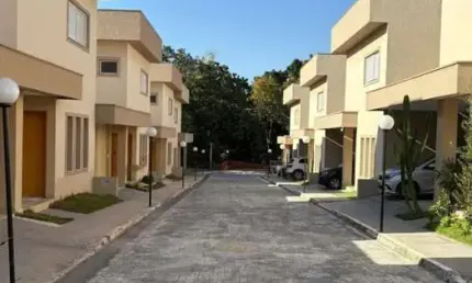 Casa em condomínio fechado com 3 quartos para alugar na Rua Osório Arantes, Qd. 77A, Vila Maria, Aparecida de Goiânia
