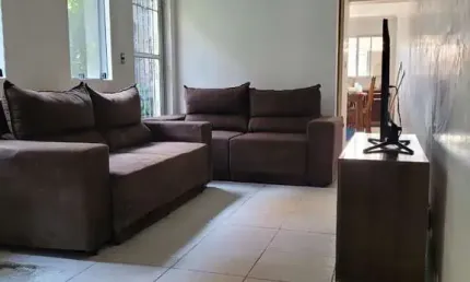 Sobrado a venda com 03 dormitórios no Jardim Sapopemba por apenas R$ 399.000,00